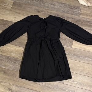 Black Long Sleeve Dress with Bow Details EUC